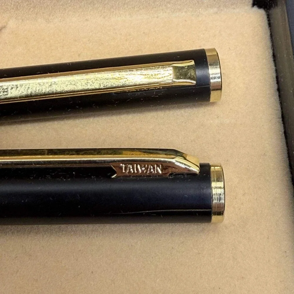 Vintage Personalized Matte Black & Gold Pen and Pencil Set with Case Taiwan